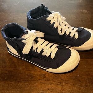 Navy blue rocket dog size 7 women’s shoes high top
